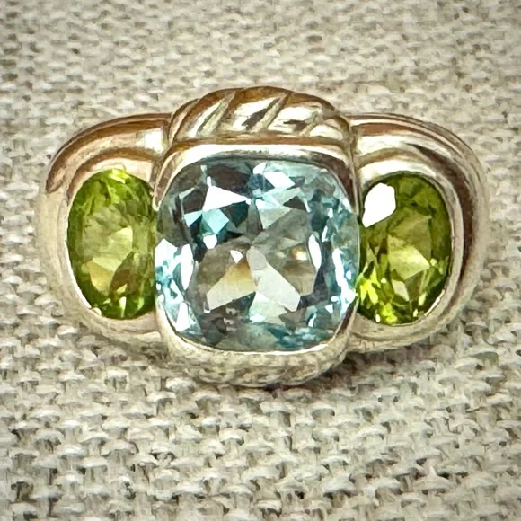 Judith Ripka Blue Topaz & Peridot Sterling Silver Statement Ring – Size 6 - Picture 1 of 5